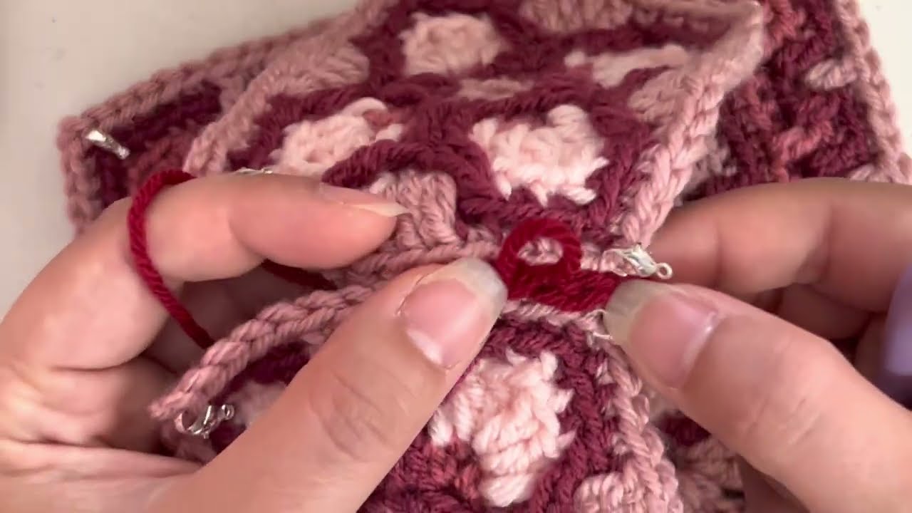 How to join crochet squares with slip stitch join. YouTube
