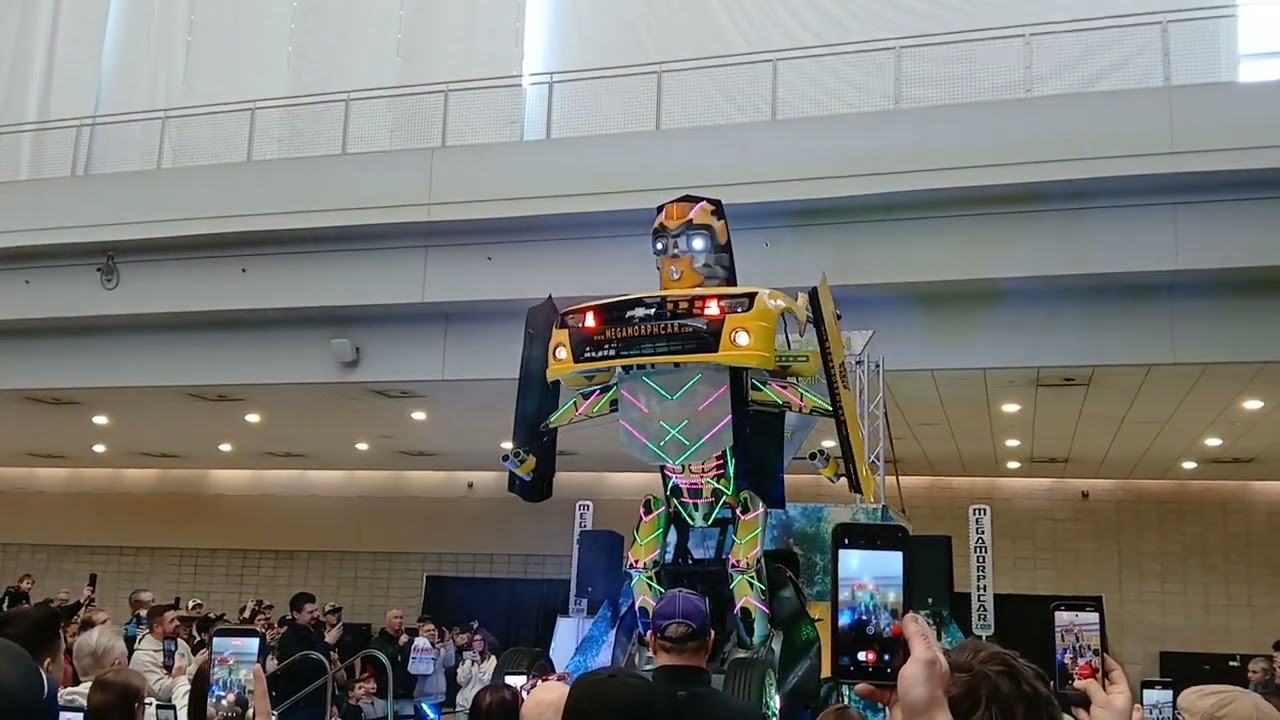 Megamorth transforming robot car.