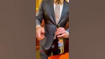 How to open a bottle of wine like a pro? #shortsfeed #sommelier #wine #winery #shortsvideo #shorts