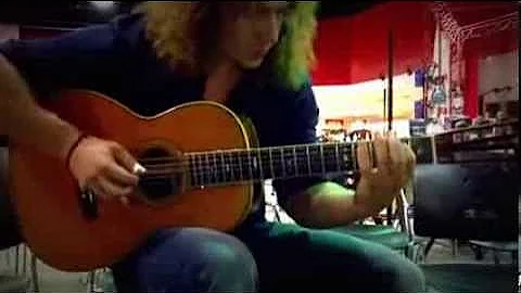 Shaun Hopper playing a 1929 Martin OO-45 (Brazilia...