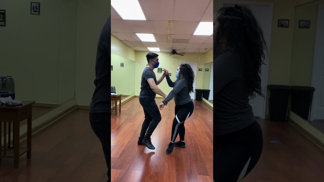 @armandoandpaola “Sensual (Bachata) Thursdays” at @controladance 💛