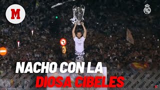 El momento de Nacho con la Diosa Cibeles: Bufanda, bandera y ¡la Champions al cielo!