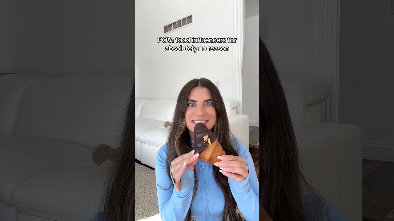 Они всегда кусают не с той стороны 😭 