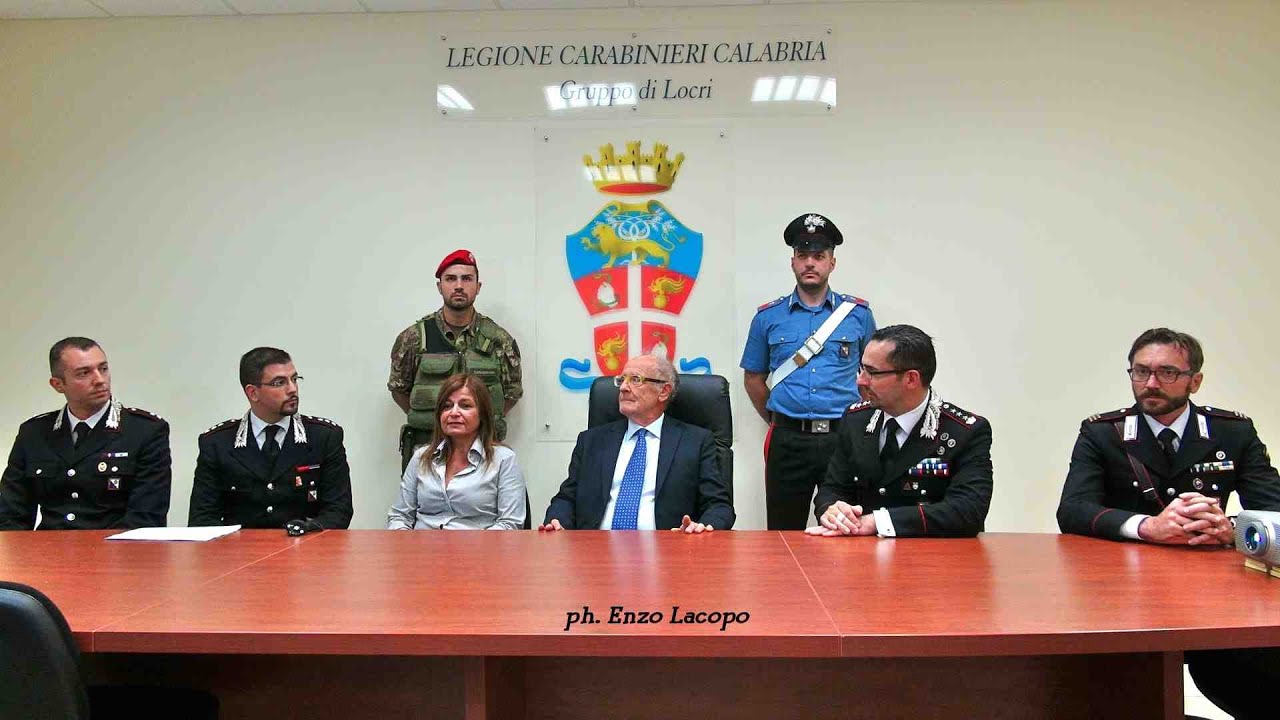 Locri - Gruppo Carabinieri, conferenza stampa 