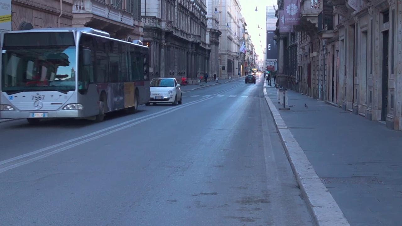 Coronavirus, Roma deserta dopo il decreto restrittivo