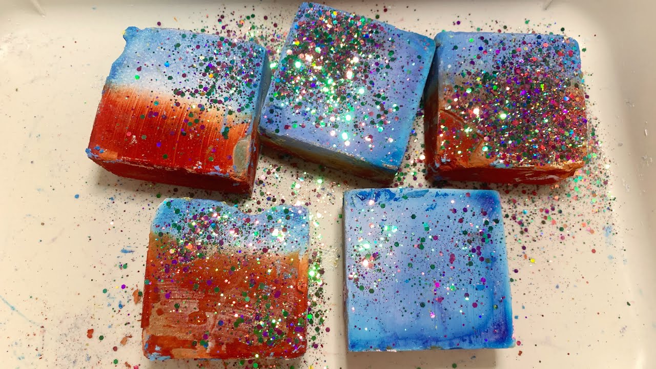 Dyed Gym Chalk Crush🧜🏻‍♀️ ️💙 - YouTube