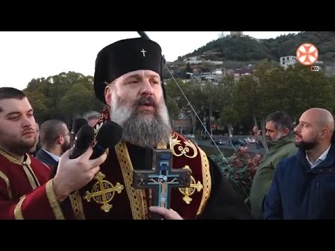 წმინდა ასი ათასი მოწამის ხსენების დღესთან დაკავშირებით, მეტეხის ხიდზე სავედრებელი პარაკლისი აღევლინა