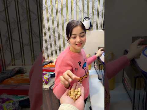 Mayke Wale Badaam Funny Fun Comedy