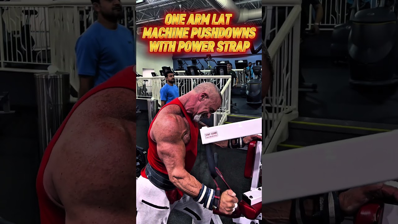 ONE ARM LAT MACHINE PUSH DOWNS WITH POWER STRAP #workout #motivation #muscle #workouttips #triceps