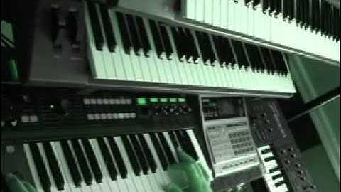 "Poly 61 String Pad" Korg R3 Synthesizer