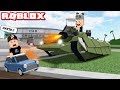 Ateş Eden Tank! Araba Kapışması Oynadık - Panda ile Roblox Car Crushers 2