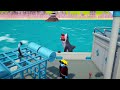 Brother gets jumped by a shark in Gang Beasts!