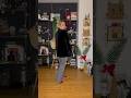 O pereche de jeanși gri - 5 idei de ținute #stylingideas