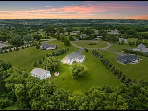 2710 68th St NW, Minot, ND home video tour
