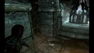 Skyrim Glitch - Aela The Huntress, Bows Not Needed