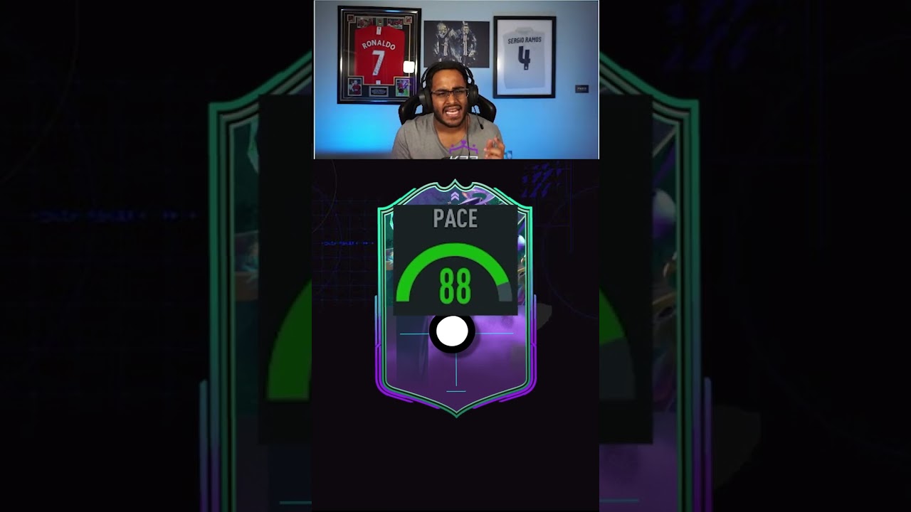 THIS FANTASY FUT PLAYER IS THE BEST STRIKER IN FIFA 23... 👀🔥