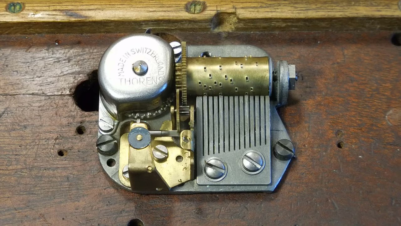 THORENS MUSIKIT ADD-A-TUNE 12 NOTE SWISS MUSICAL MOVEMENT "STAR DUST"