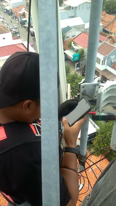 POINTING ANTENA MW SINYAL KOMUNIKASI GAK TEMBUS-TENTARA LANGIT TOWER DI PUNCAK AKSI