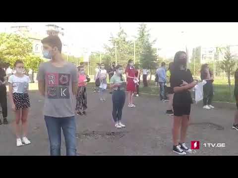 საგამოცდო ცენტრებში აბიტურიენტების რეგისტრაცია მიმდინარეობს