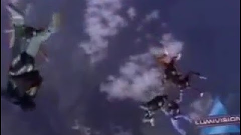 TEST - Xing MPEG Player - Win95 Nostalgia (sky jumping)