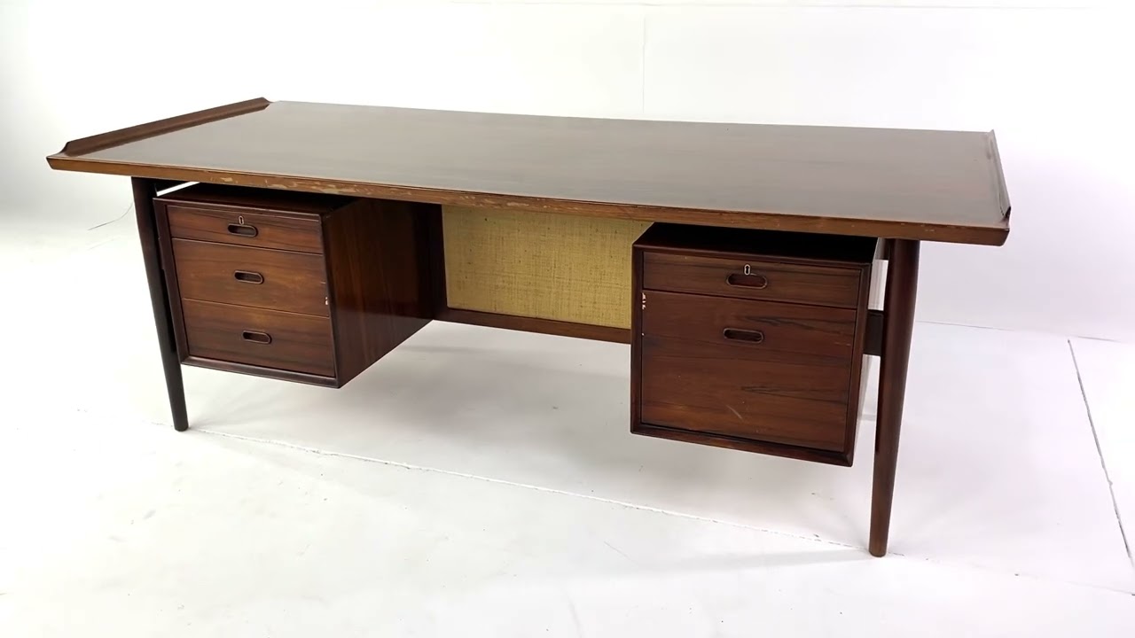 Arne Vodder for Sibast Mid Century Rosewood Floating Executive Desk