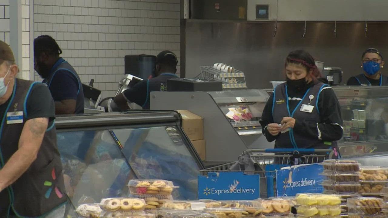 Big box retail stores offering incentives for holiday staffing YouTube