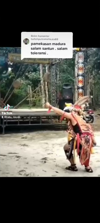 Madura vs dayak