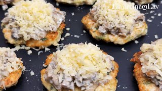 Куриные котлеты под "шапочкой" а-ля ЖУЛЬЕН! Рубленные котлеты из куриного филе/грудки! Очень вкусно!