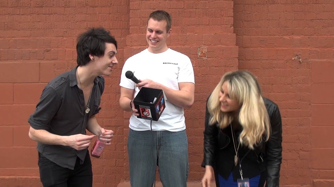 Blondfire Interview in Omaha, NE - Backstage Entertainment