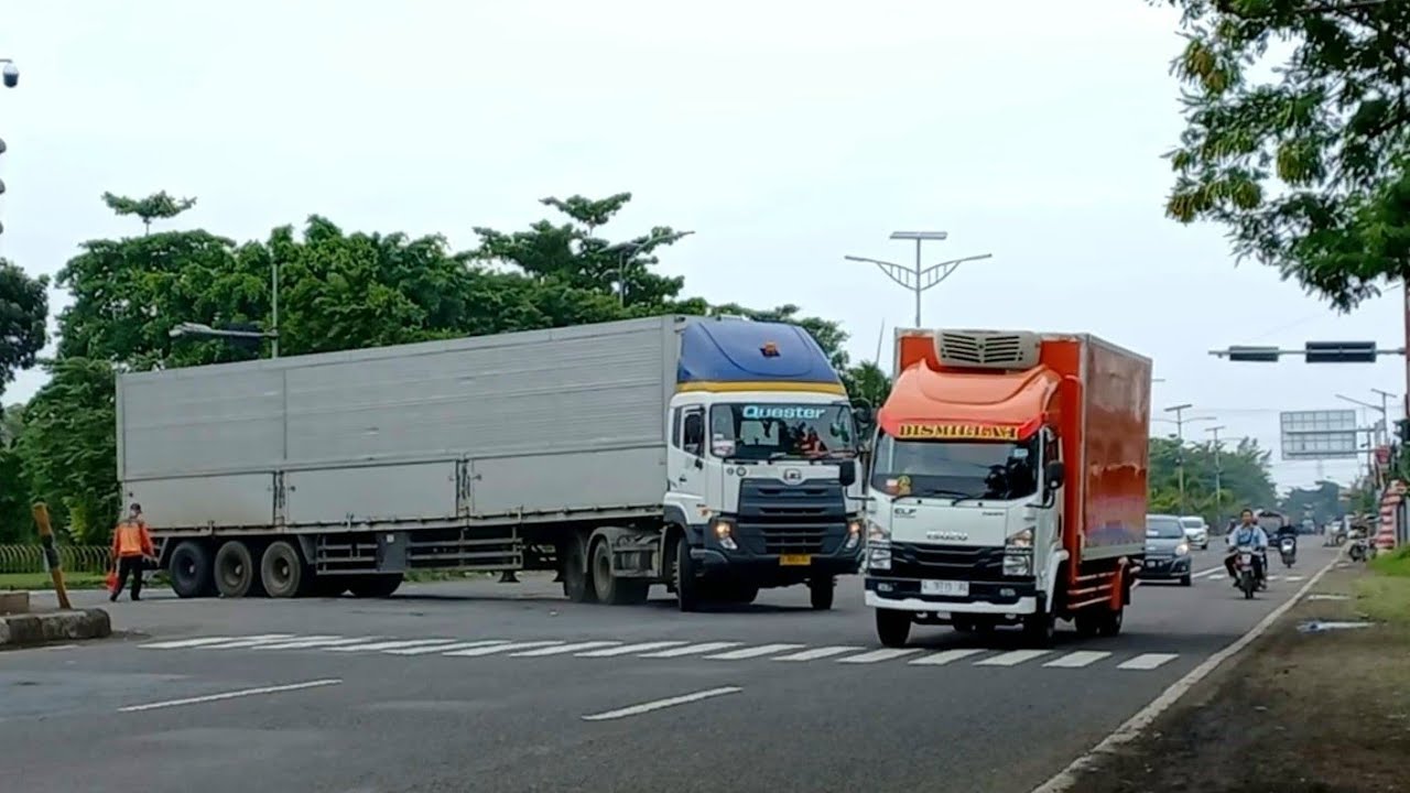 HMMM‼️TRUK WINGBOX MUATAN BERAT VS TRUK HINO MBOIS VS BUS HARYANTO DIPANTURA