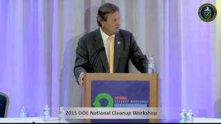 Rep. Mike Simpson addresses the audience at the DOE National Cleanup Workshop
