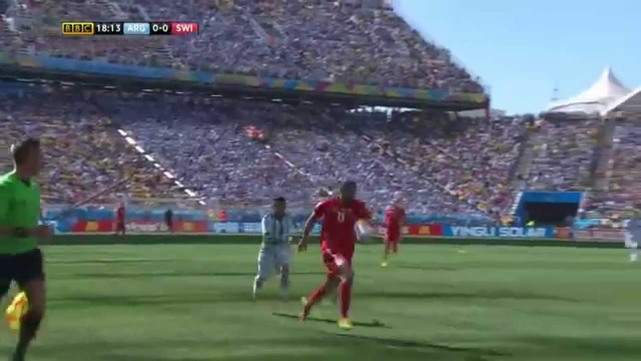 Ricardo Rodríguez skill vs Argentina - HD