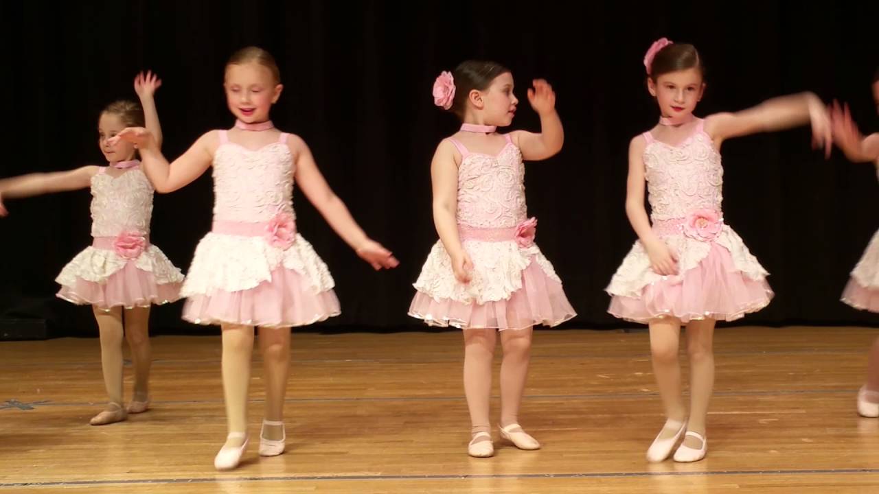Recital 2016 DA 3 - YouTube