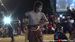 Luwesnya bondan wahyu jatmiko di jaranan DJOKO TOLE live lapangan dandangan kediri