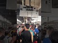 フィリピン🇵🇭ローカルライフ sa MRT3 taft avenew station pasay metro manila po