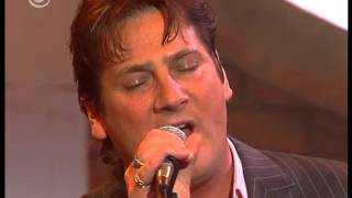 Vignette de la vidéo "Tony Hadley - Gold"