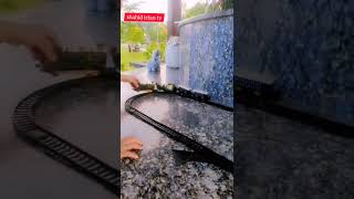 Azi mattu mini train in park