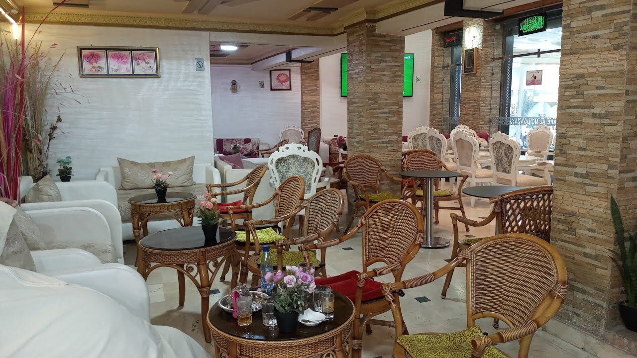 مقهى مجهزة☕ للبيع بفاس طريق عين شقق فرصة لاتعوض في احسن موقع وباحسن تمن المساحة 180م 0693034847/