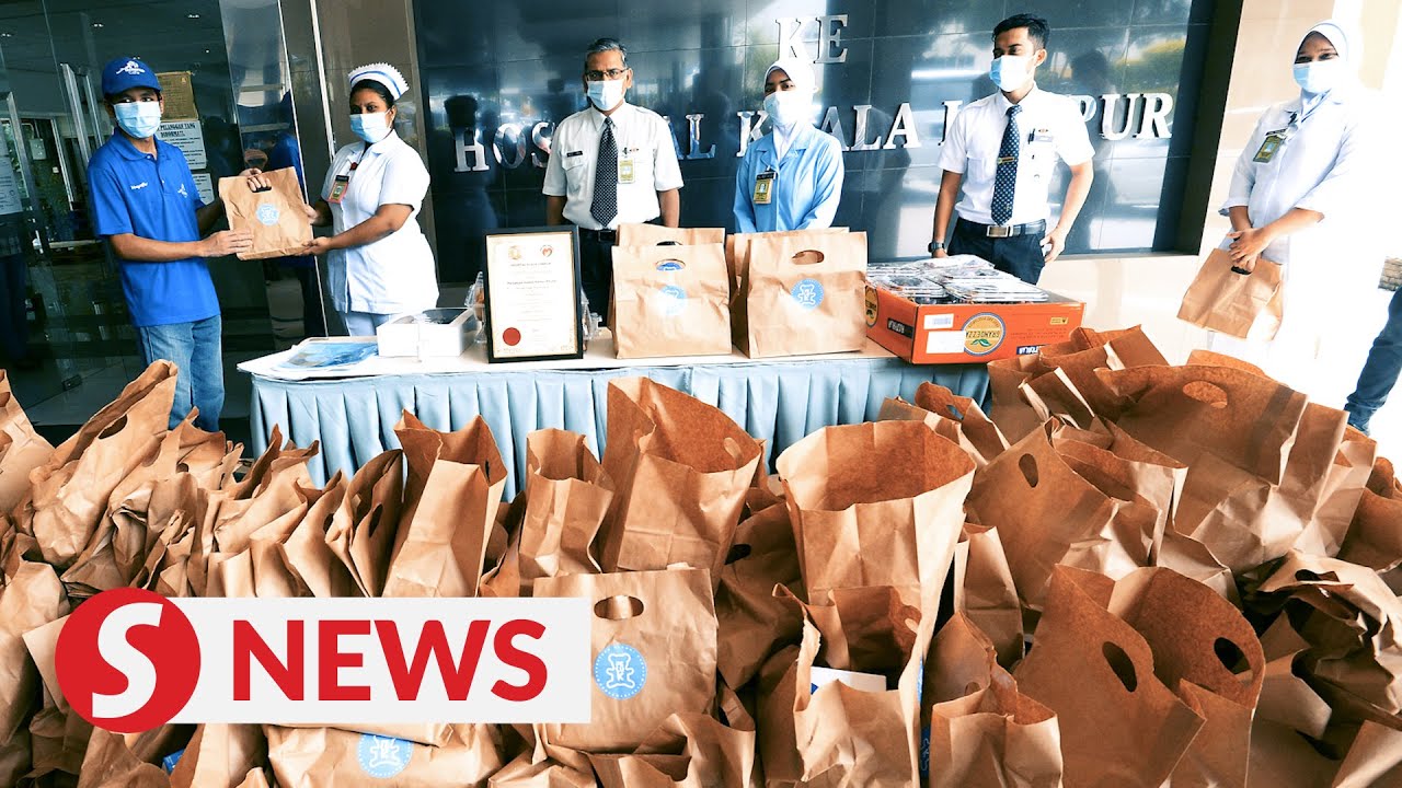 Food packs with love from parents with autistic children to HKL