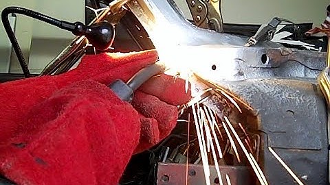 MGB GT windscreen corner repair