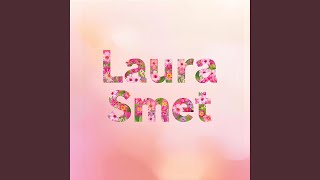 Laura smet