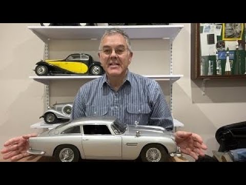 James Bond Aston Martin DB5 Model Kit Goldfinger Revell