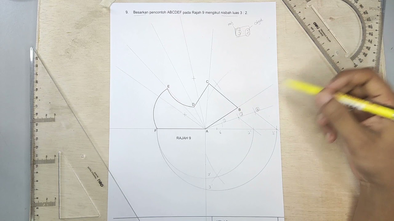 Pembesaran Nisbah Luas (Lukisan Kejuruteraan)