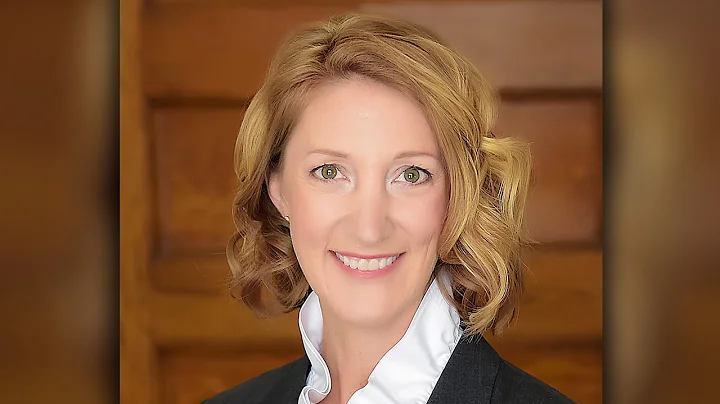 State Rep. Jen Schultz of Duluth Challenges Staube...