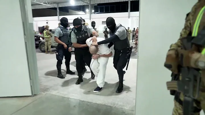 US deports alleged Venezuelan gang members to El Salvador | REUTERS