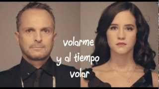 Video thumbnail of "MIGUEL BOSE & XIMENA SARIÑANA AIRE SOY"