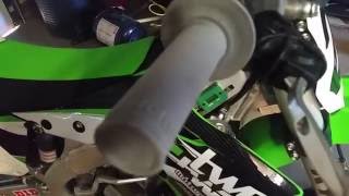Renthal Full Diamond Grips (Soft Compound) screenshot 2