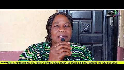 Alumni Promote a Culture of Giving, Donate Notebooks to Two Schools