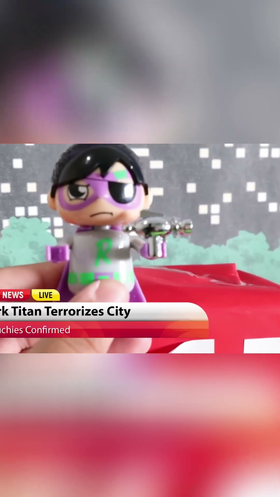 その他 rayan The Dark Titans are attacking! Ryan transforms into the Red Titan