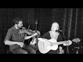 "En bekendt", Sara Grabow & Bjarke Falgren